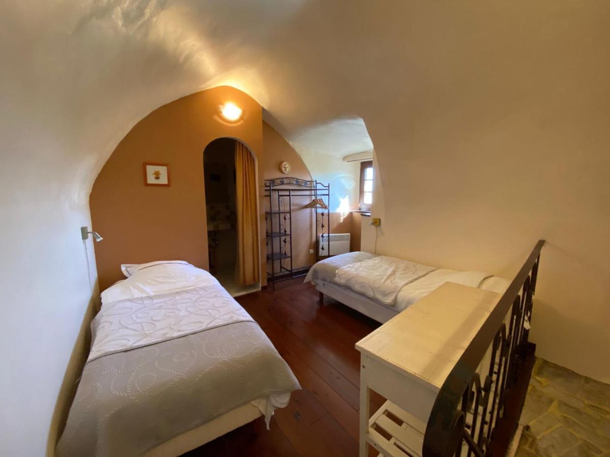 B&B Maison Des Etoiles Chambre D'Hotes Adult Only Verrieres  المظهر الخارجي الصورة