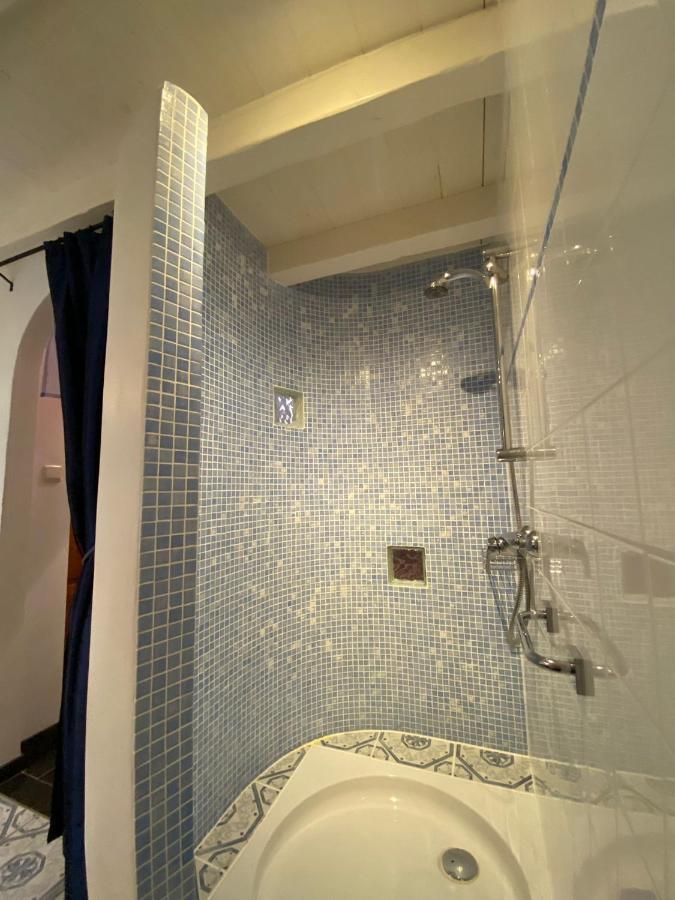 B&B Maison Des Etoiles Chambre D'Hotes Adult Only Verrieres  المظهر الخارجي الصورة