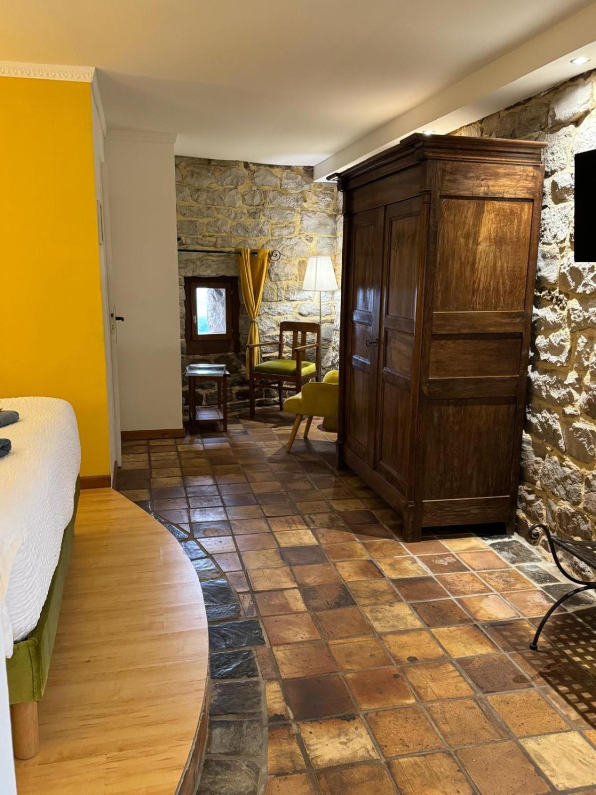 B&B Maison Des Etoiles Chambre D'Hotes Adult Only Verrieres  المظهر الخارجي الصورة