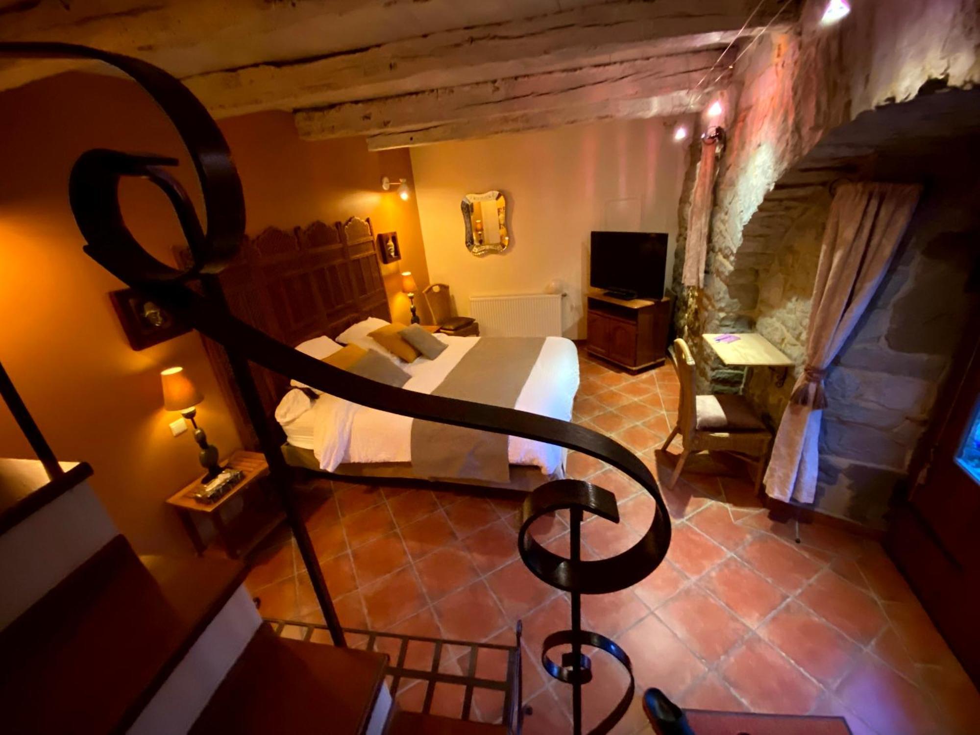 B&B Maison Des Etoiles Chambre D'Hotes Adult Only Verrieres  المظهر الخارجي الصورة